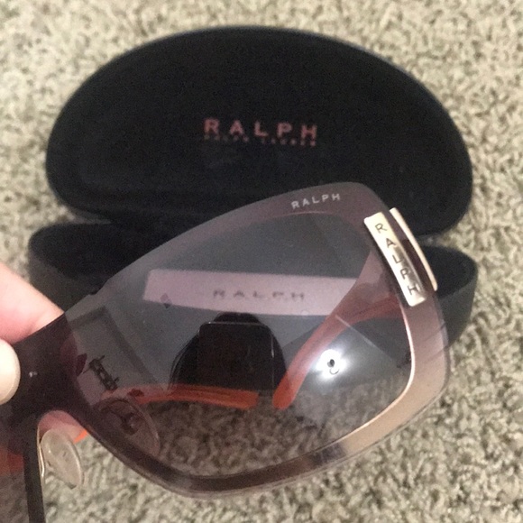 Ralph Lauren Sunglasses - Picture 8 of 8